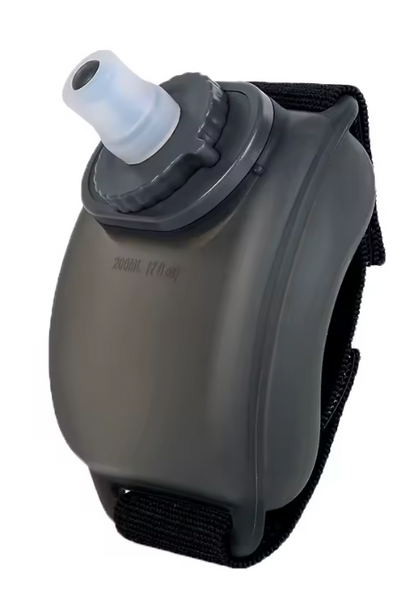 Bilekte taşınabilen su matarası